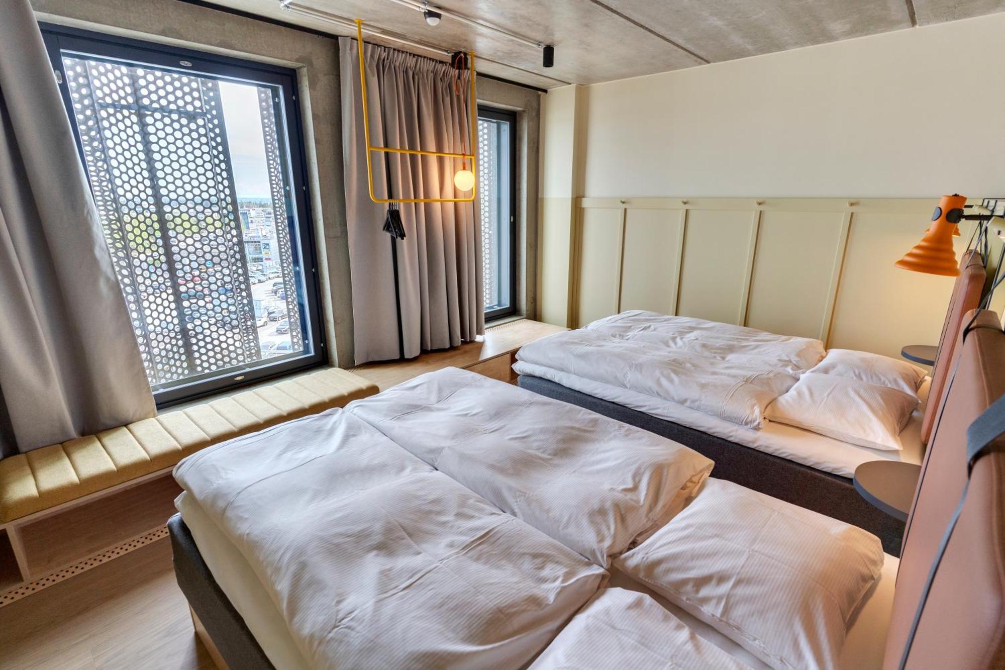 Comfort Hotel Helsinki Airport Vantaa Exterior foto